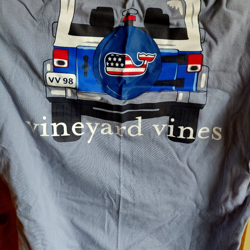 Vineyard Vines NWOT MICHIGAN short sleeve shirt size S